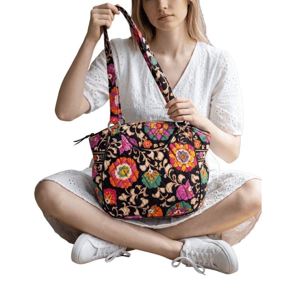 VERA BRADLEY Holiday Tote in Suzani Pattern